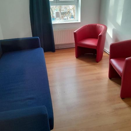 The Boulevard Apartment Sleeps 4 Bruxelas Exterior foto