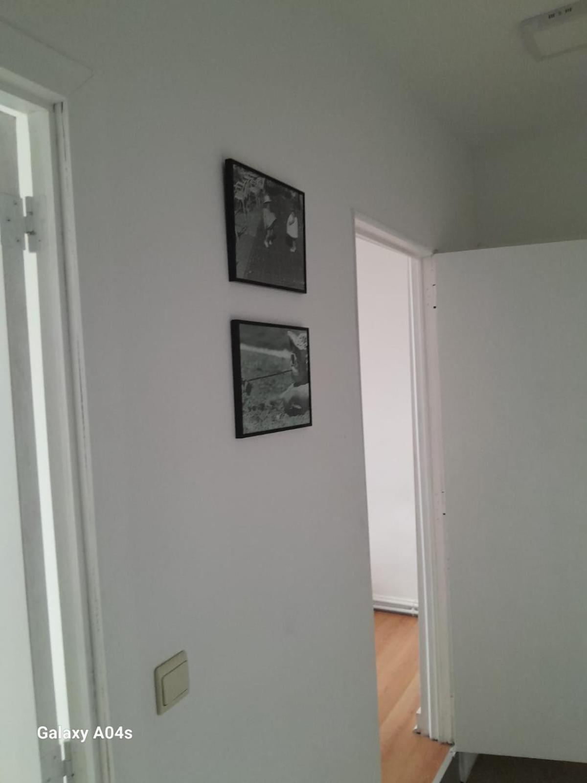 The Boulevard Apartment Sleeps 4 Bruxelas Exterior foto